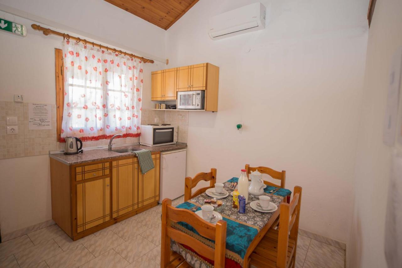 Georgia Apartments Sidari Sidárion Extérieur photo