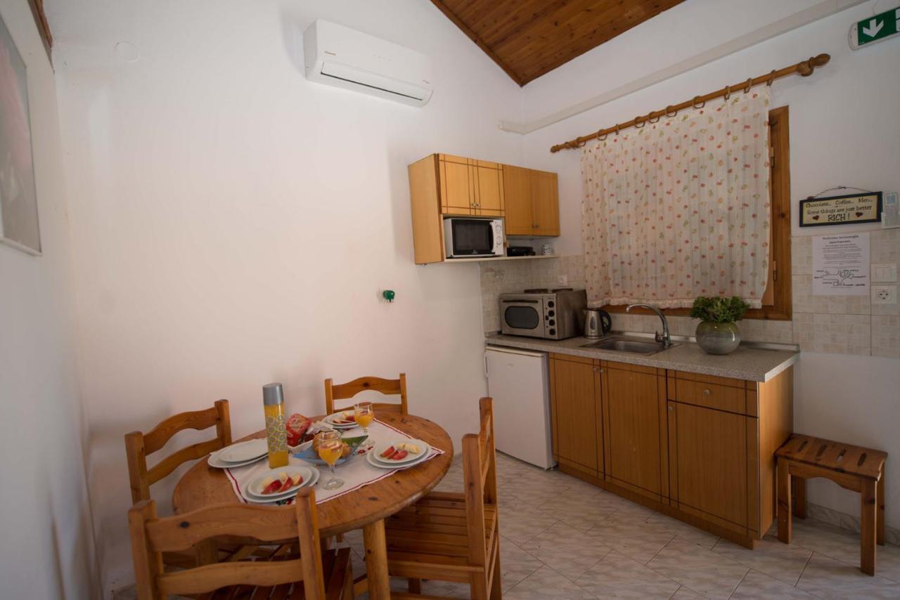 Georgia Apartments Sidari Sidárion Extérieur photo
