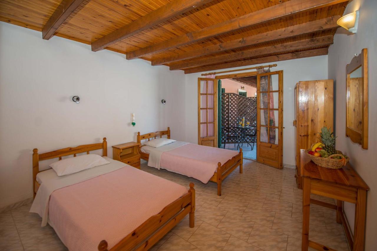 Georgia Apartments Sidari Sidárion Extérieur photo